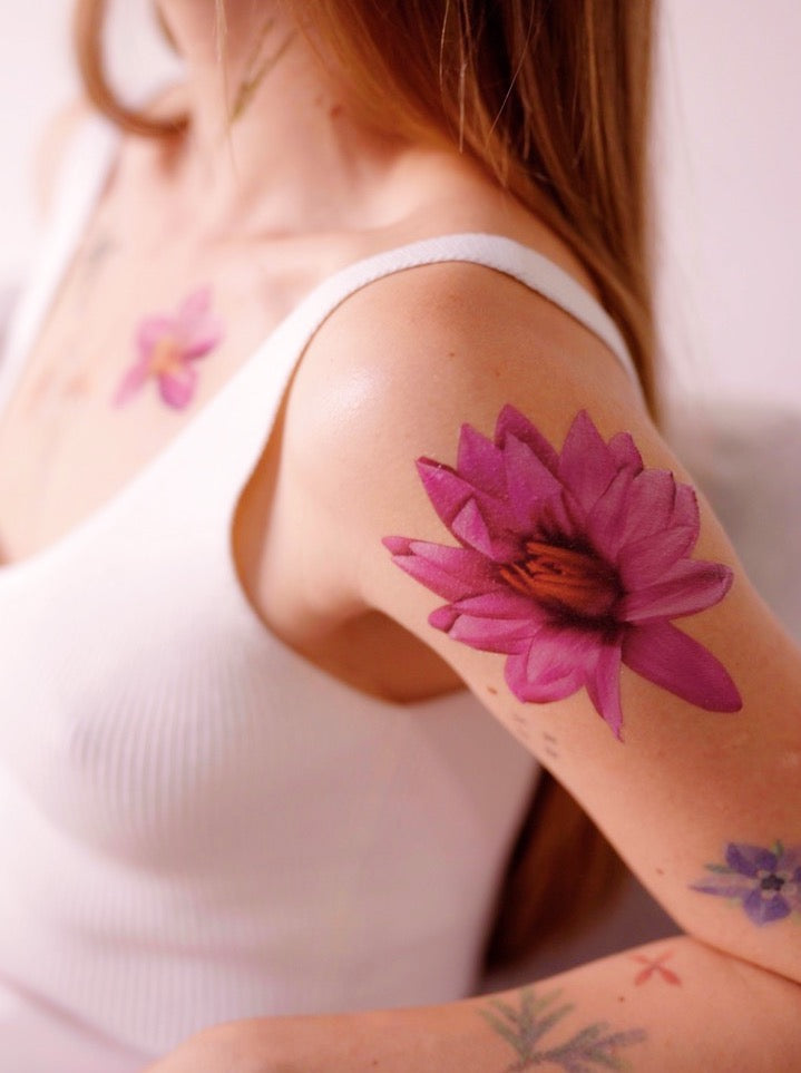 Temporary tattoos, set of two